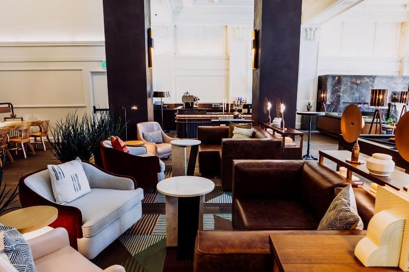 Surety Hotel Де-Мойн Экстерьер фото
